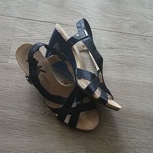 Anne Klein wedges